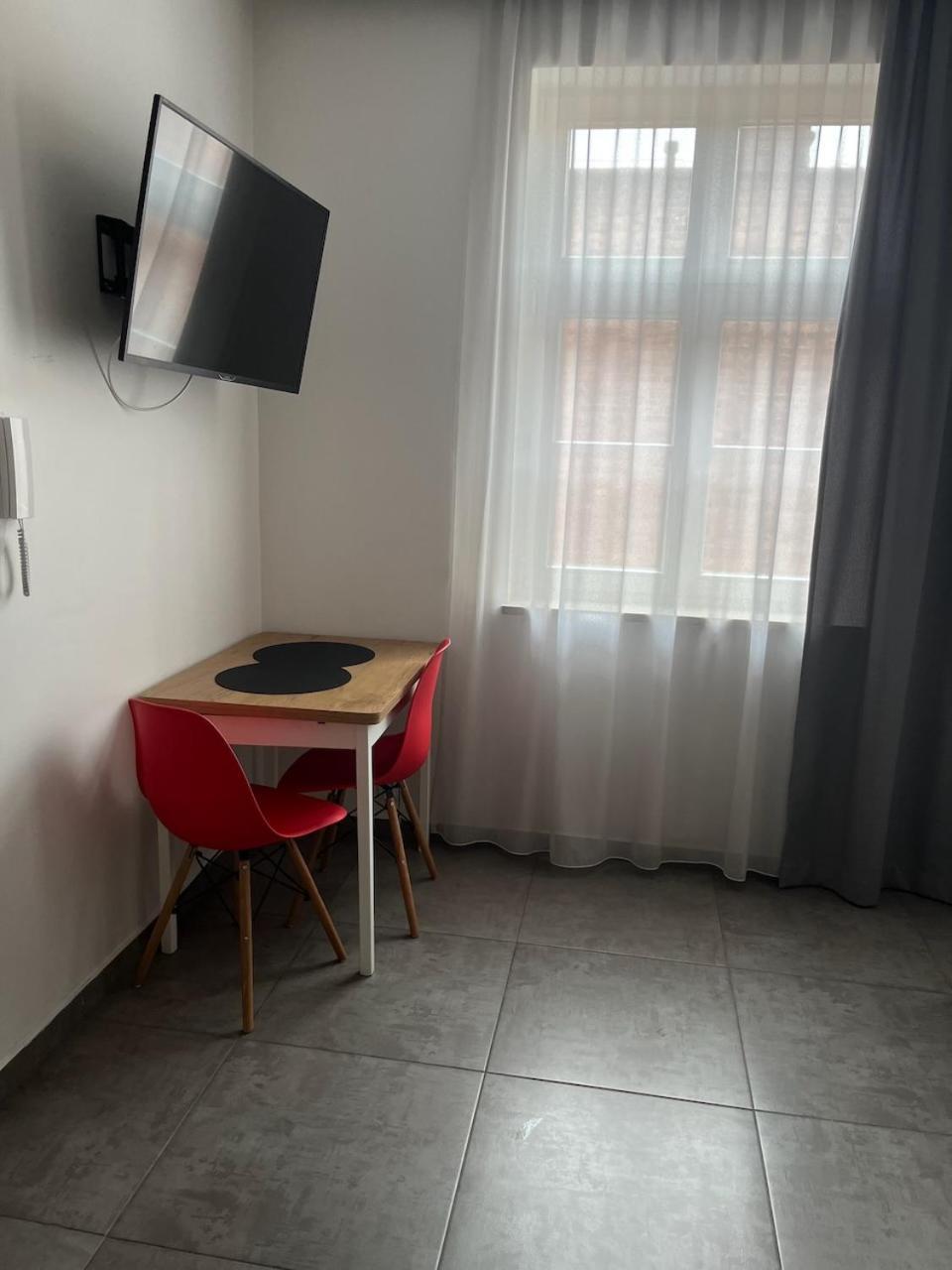 Apartamenty Wierzbowa 5 Poznan Bagian luar foto
